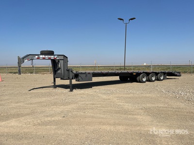 2025 Mustang 40 ft Tri/A Gooseneck Plant Trailer