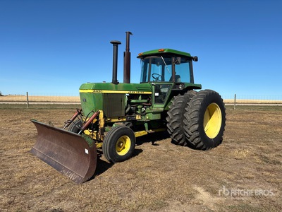 John Deere 4430 Hinterradtraktor