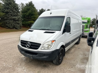 2011 Mercedes-Benz 2500 Cargo Van