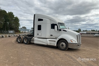 2016 Kenworth T680 6x4 Autocarri - vari tipi