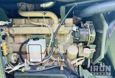 John Deere 6059T Diesel Engine w/ Skid Mounted Compartment Engine