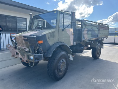Mercedes-Benz LMTV 4x4 Camion Cargo