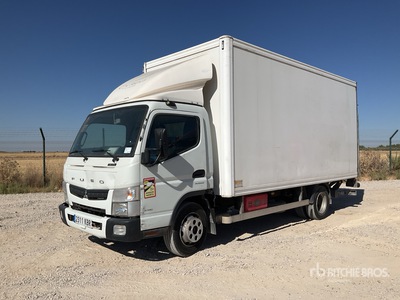 2017 Mitsubishi Fuso Canter 4x2 Van Truck