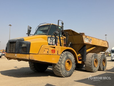 2011 Cat 740B Articulated Dump Truck