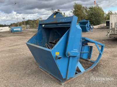 Conquip Concrete Pouring Skip