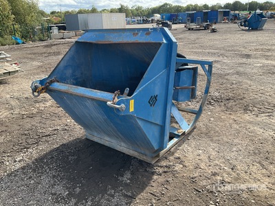 2016 Conquip Concrete Pouring Skip
