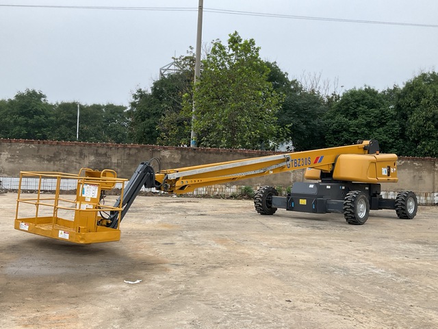2017 XCMG GTBZ32S 4WD Diesel Telescopic Boom Lift