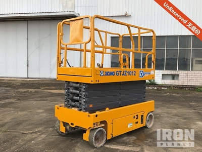 2018 XCMG GTJZ1012 Electric Scissor Lift