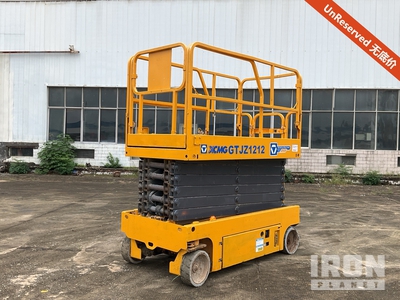 2018 XCMG GTJZ1212 Electric Scissor Lift