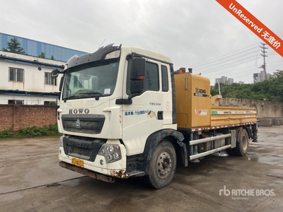 XCMG HBC10022V on 2018 howo ZZ1167N501GE1 4x2 Concrete Pump Truck