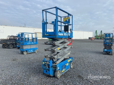 Genie GS1932 Electric Scissor Lift