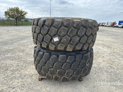 Quantity of (2) Michelin 29.5R25 Banden