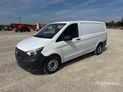 2016 Mercedes-Benz Vito Cargo Van