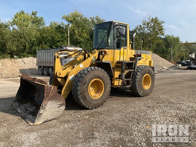 2000 Komatsu WA250-3 Wheel Loader