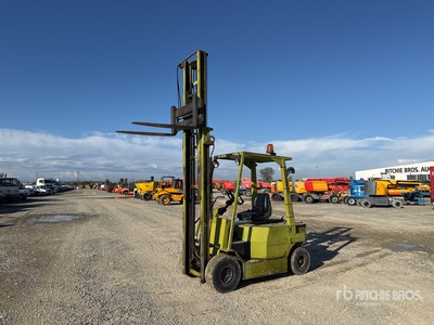 CMC TI25 2500 kg Forklift
