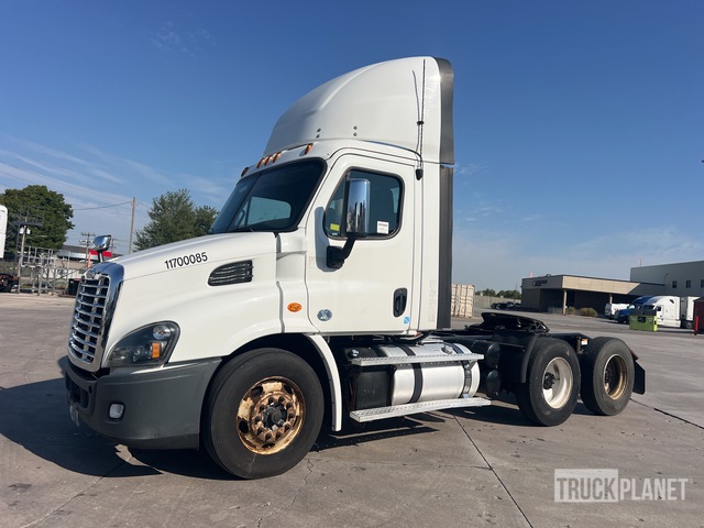 CAMIóN 2017 FREIGHTLINER