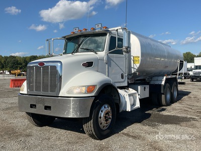 2014 Peterbilt 348 6x4 Camion-citerne