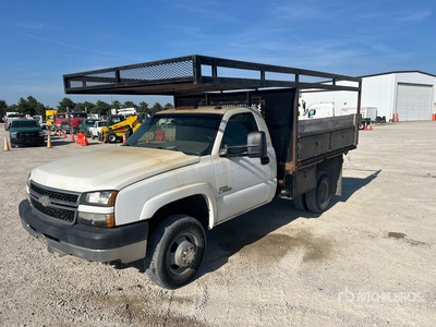 2007 Chevrolet Silverado 3500 4x4 Utility Truck