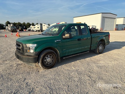 2017 Ford F-150 XL 4x2 Extended Cab Pickup