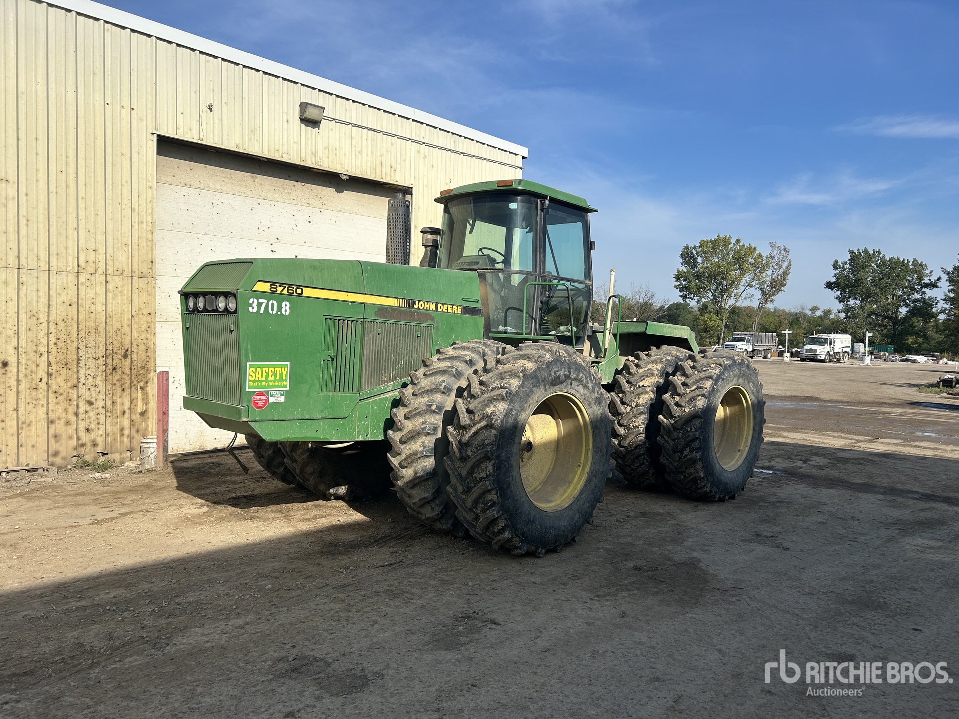1989 John Deere 8760 4WD Tractor