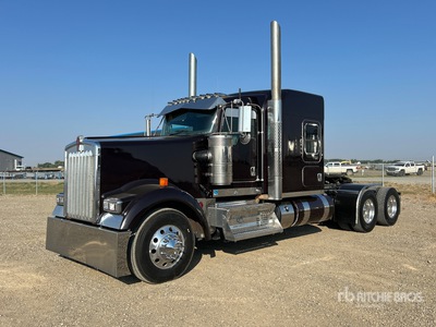 2019 Kenworth W900 6x4 T/A Slaapcabine Trekker