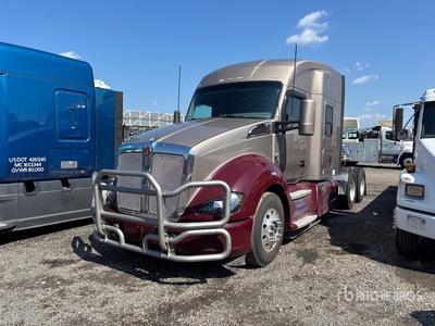 2019 Kenworth 310 6x4 Ciągnik siodłowy T/A z kabiną dzienną (Inoperable)