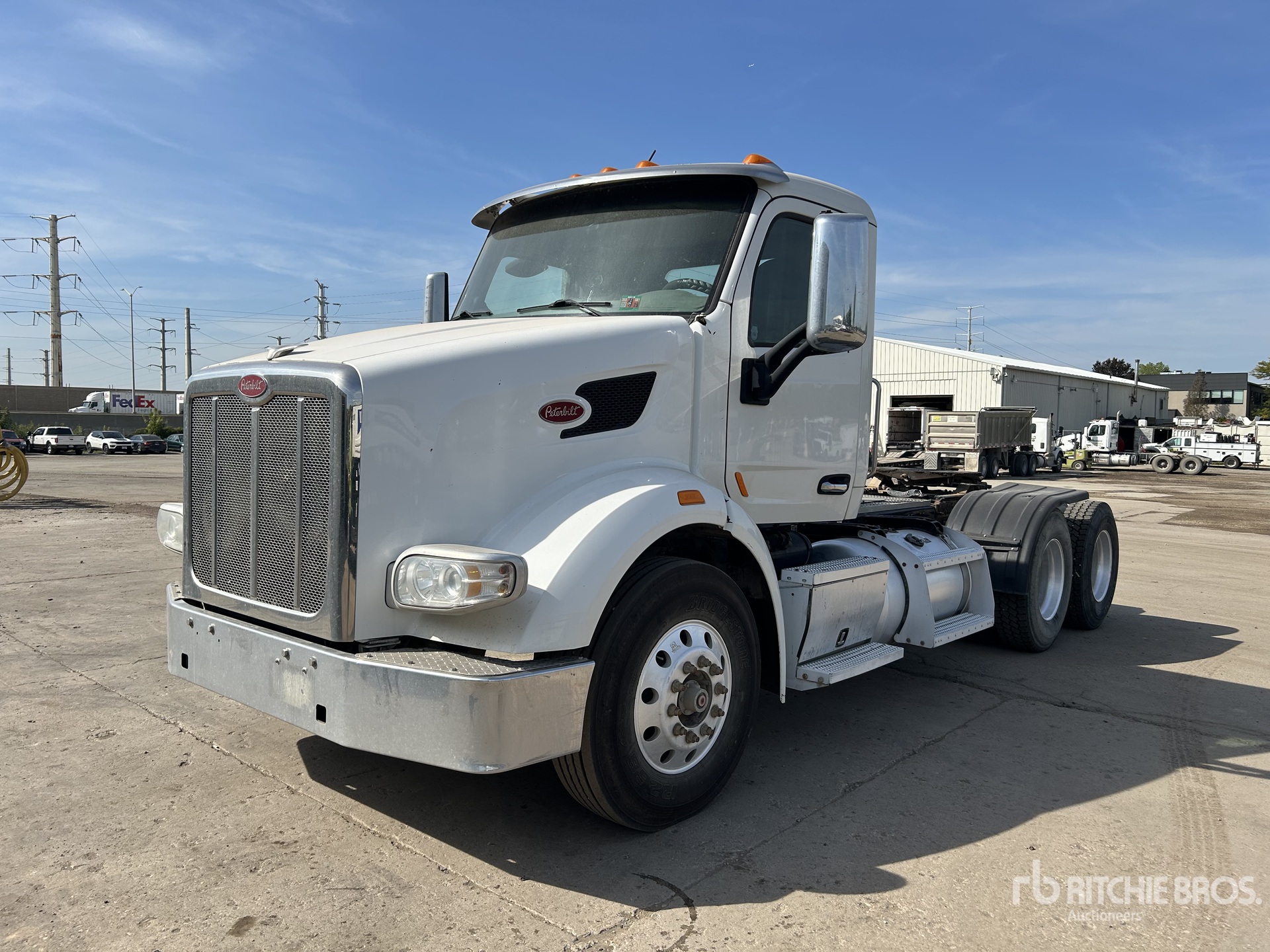 2015 Peterbilt 567 T/A Day Cab Truck Tractor