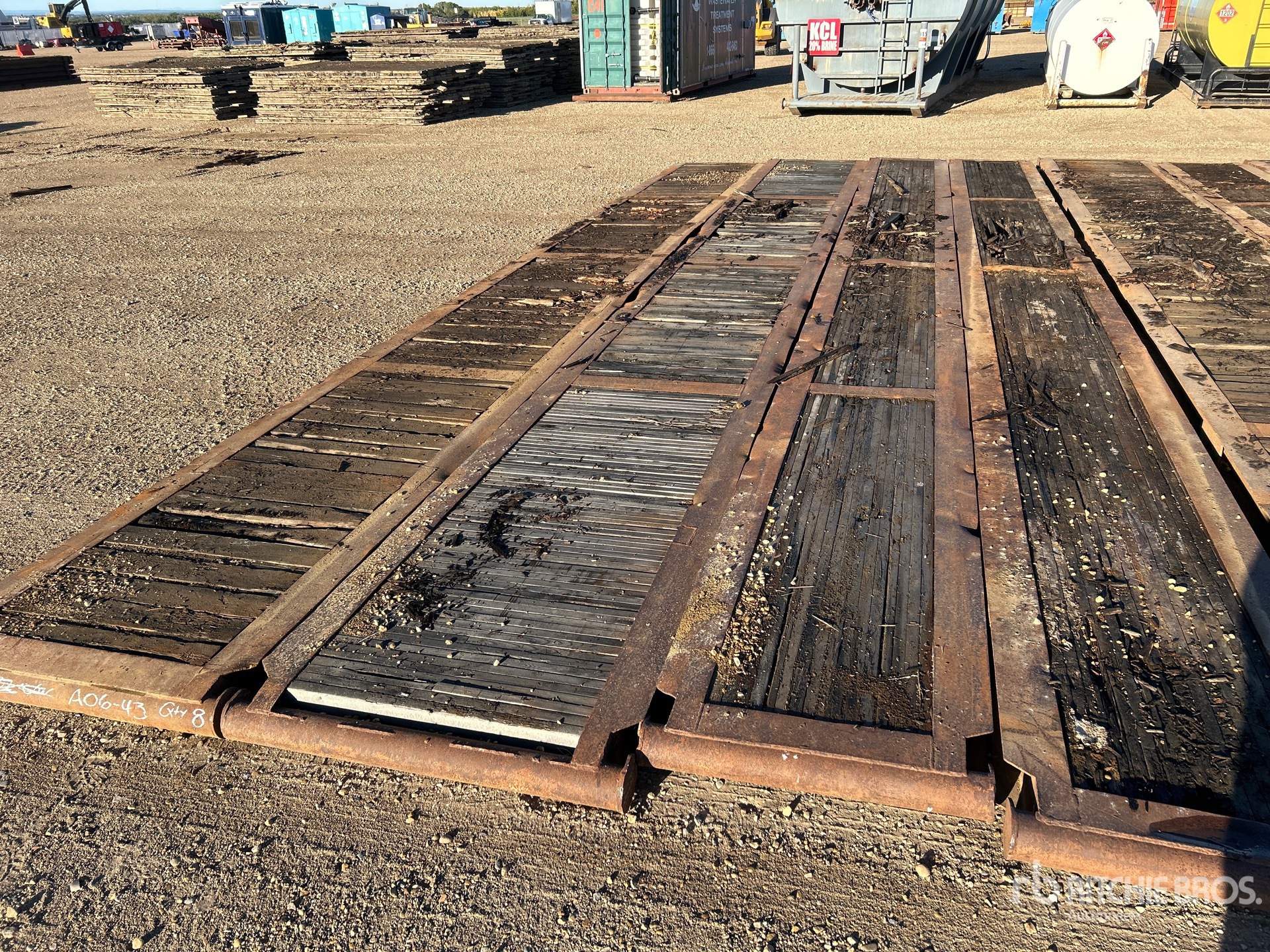 Quantity of (8) 35 ft Rig Maty