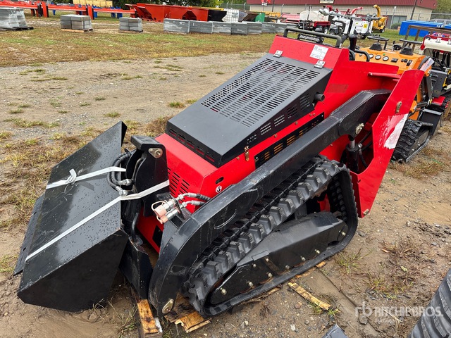 2024 SCL850 Mini Compact Track Loader | Ritchie Bros. Auctioneers