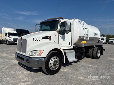 2013 Kenworth T370 4x2 Vacuum Excavator Truck