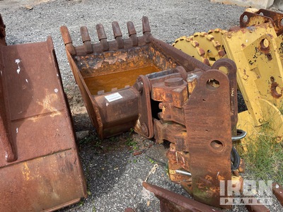 48 in Hydraulic Tilting Excavator Bucket