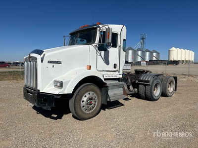 2008 Kenworth T800 6x4 Ciągnik siodłowy T/A z kabiną dzienną