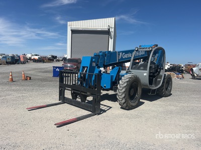2012 Genie GTH-844 Telehandler