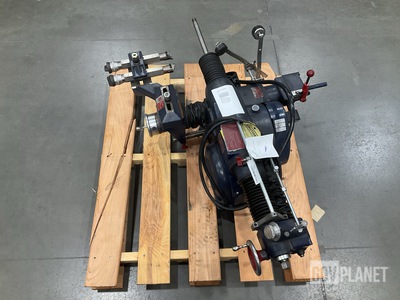 AMMCO 4100 Safe-Turn Brake Lathe