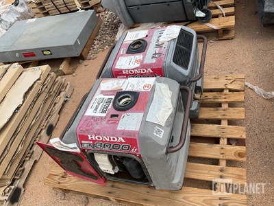 (2) Honda EU3000is Portable Generator Sets