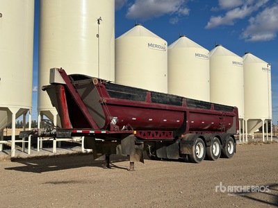 2006 Midland SK3000 30 ft Tri/A End Dump Trailer