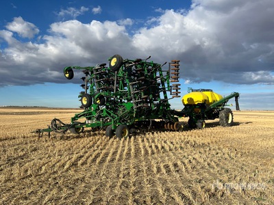 2007 John Deere 1835 50 ft Air Drill