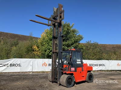 2005 Nissan 50ZVF05H70U 7000 kg Forklift