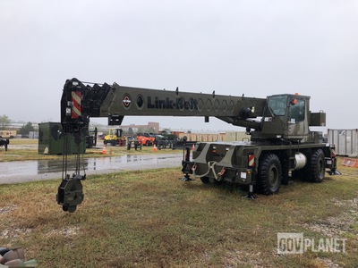 Link-Belt RTC8030 Rough Terrain Crane