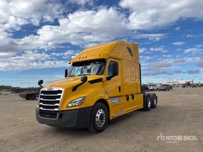 2020 Freightliner Cascadia 126 6x4 Sleeper Truck Tractor