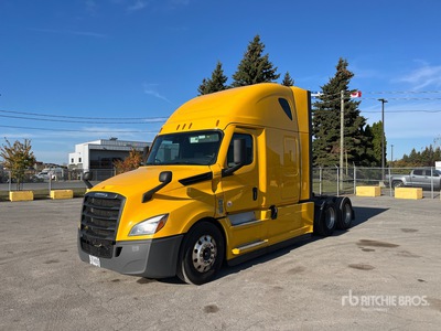 2022 Freightliner Cascadia 126 6x4 Sleeper Truck Tractor