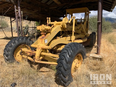 1954 Cat 12E Motor Grader (Inoperable)