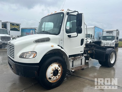 2005 Freightliner M2 106 4x2 S/A Day Cab Truck Tractor
