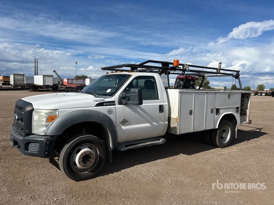 2011 Ford F-550 XL 4x2 Utility Truck
