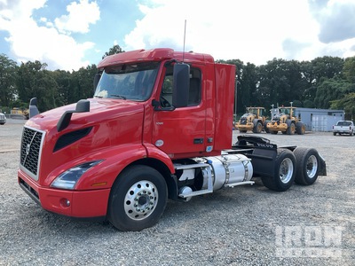 2022 Volvo VNR 6x2 T/A Day Cab Truck Tractor