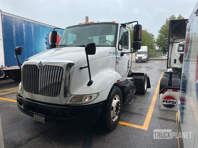 2009 International 8600 SBA 4x2 Day Cab Prime Mover