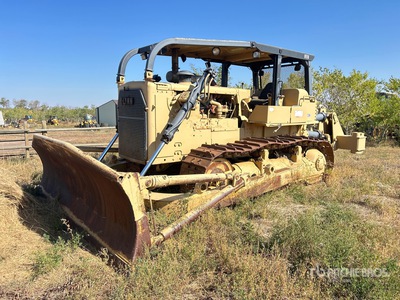 1977 Cat D8K Crawler Dozer (Inoperable)