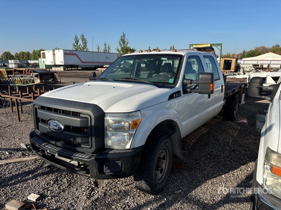 2012 Ford F-350 XL 4x4 Crew Cab 平台トラック (Inoperable)