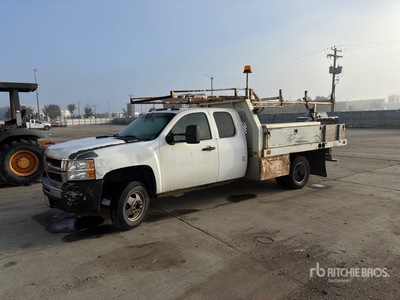2009 Chevrolet Silverado 3500 LTZ 4x2 Extended Cab 平台トラック