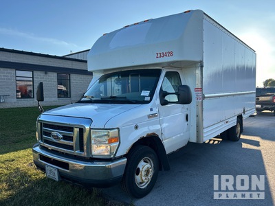 2008 Ford E-350 Van Truck